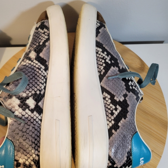 LOLA CRUZ leather brown suede snake print lace up casual fashion sneakers - Picture 8 of 13